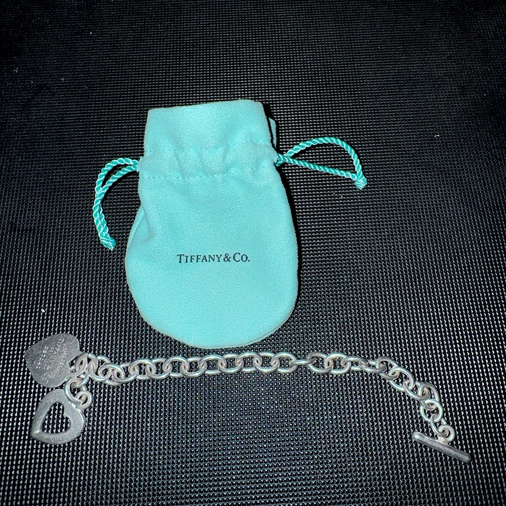 Tiffa & Co heart toggle bracelet with dust bag.